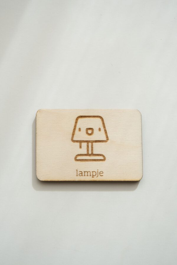 lampje aan uit kind slaapkamer